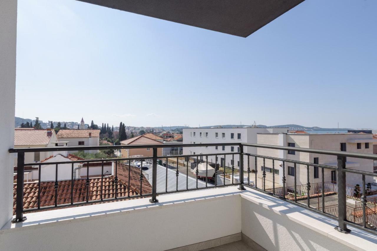 Luxury Apartman Ivana Trogir Extérieur photo