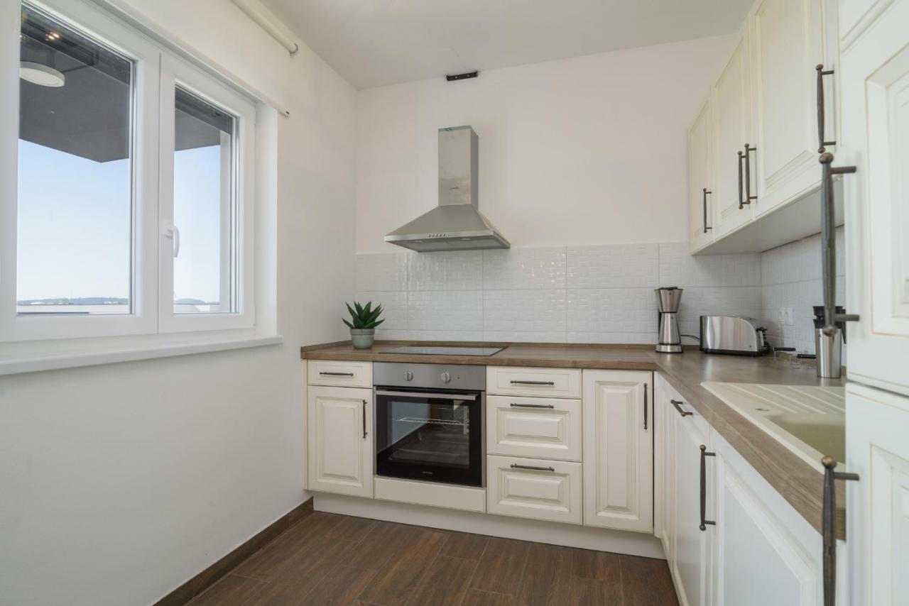 Luxury Apartman Ivana Trogir Extérieur photo